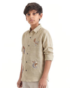 Abstract embroidery textured shirt
