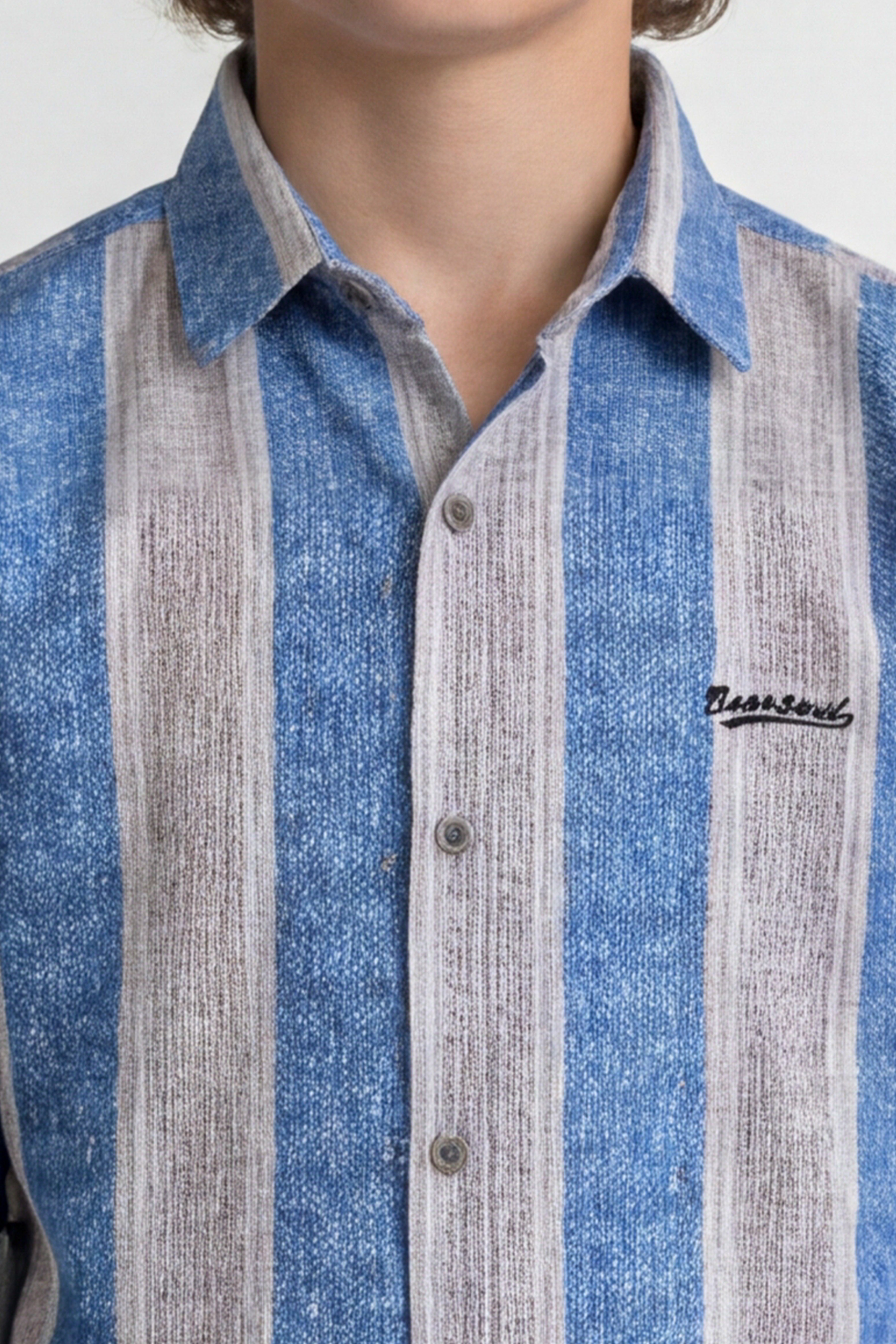 Boys' casual long sleeves striped shirt